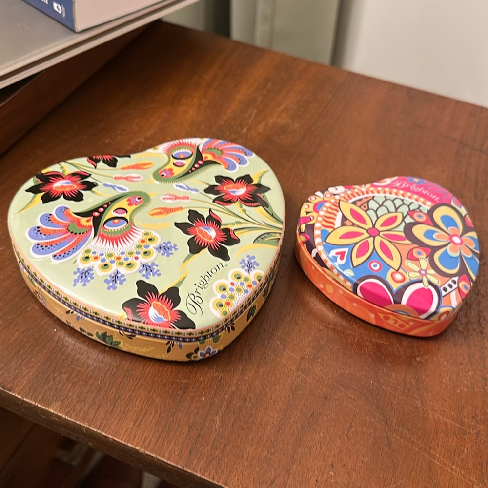 Brighton heart tins.